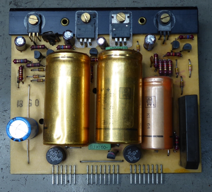 Netzteil B750 vorher